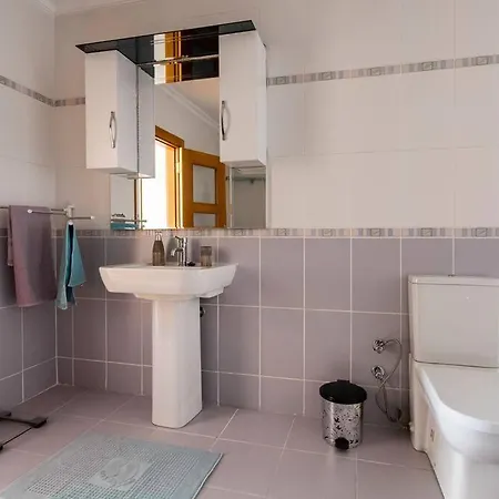 Apartman Big Jacuzzi • Sea View • Pool Access 50m