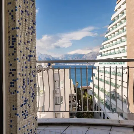 Big Jacuzzi • Sea View • Pool Access 50m
