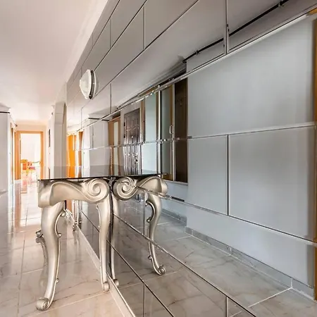 Big Jacuzzi • Sea View • Pool Access 50m Apartment