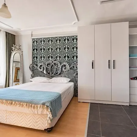 Big Jacuzzi • Sea View • Pool Access 50m Apartment Antalya